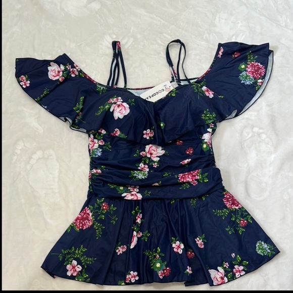 NWT COCOPEAR Women’s One Piece Flounce Swimsuit Off Shoulder Tummy cControl - Picture 4 of 16